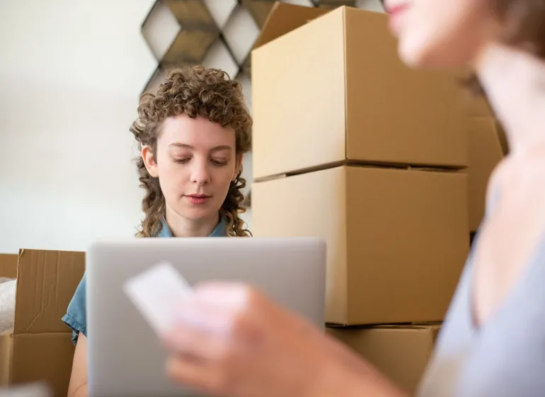 Gestión de inventario y envíos online