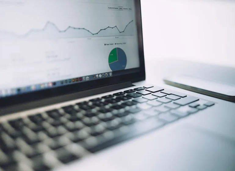 Estrategia de medios pagos con notas